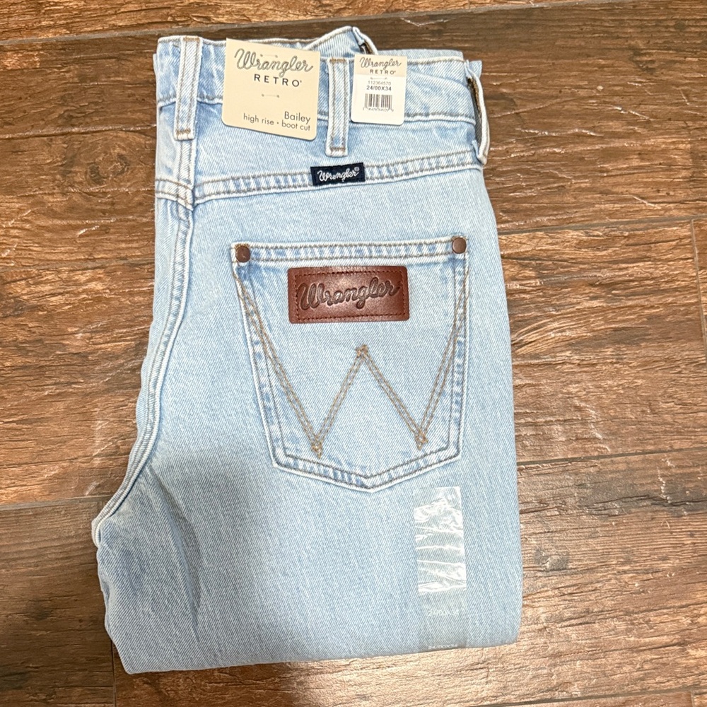Wrangler Retro Light Blue Denim Jeans